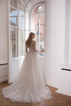 Scoop Neck Full Sleeves Lace Appliques Bohemian Wedding Dress