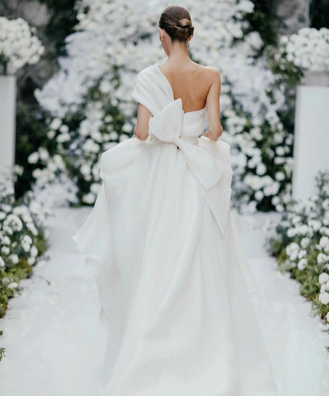 One Shoulder Ball Gown Wedding Dress With Bows And Front Slit