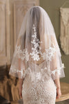 V821 Double Branch Lace Flower Bridal Veil