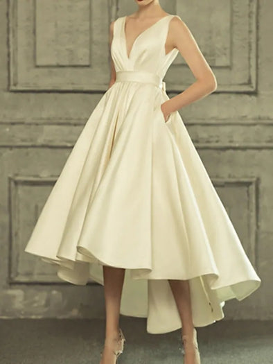 Simple Casual Vintage Little White Wedding Dress with Bow(s)