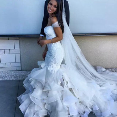 Lace Mermaid Long Wedding Dresses With Ruffles