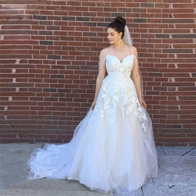 Lace Applique Sweep Train Tulle Wedding Gowns
