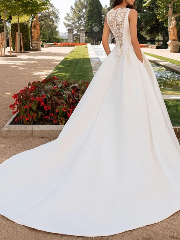 A-Line Wedding Dresses Bateau Neck Court Train